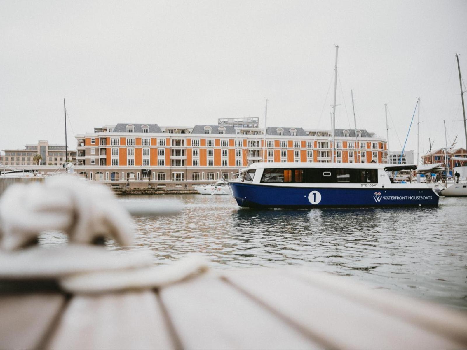 Botel Waterfront Houseboat Kapstadt